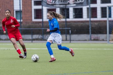 Bild 36 - wCJ Eimsbuettler TV - Holstein Kiel : Ergebnis: 0:1